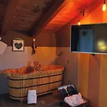 Il Meriglio - Villino Tra Langhe E Roero * Santa Vittoria dʼAlba