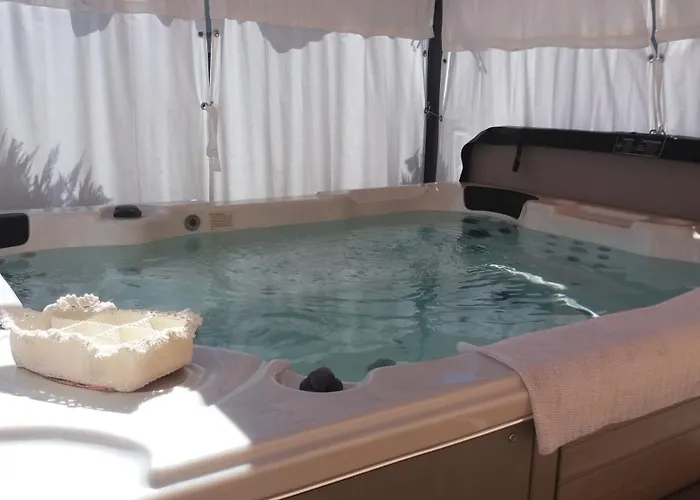 Il Meriglio - Villino Tra Langhe E Roero * Santa Vittoria dʼAlba